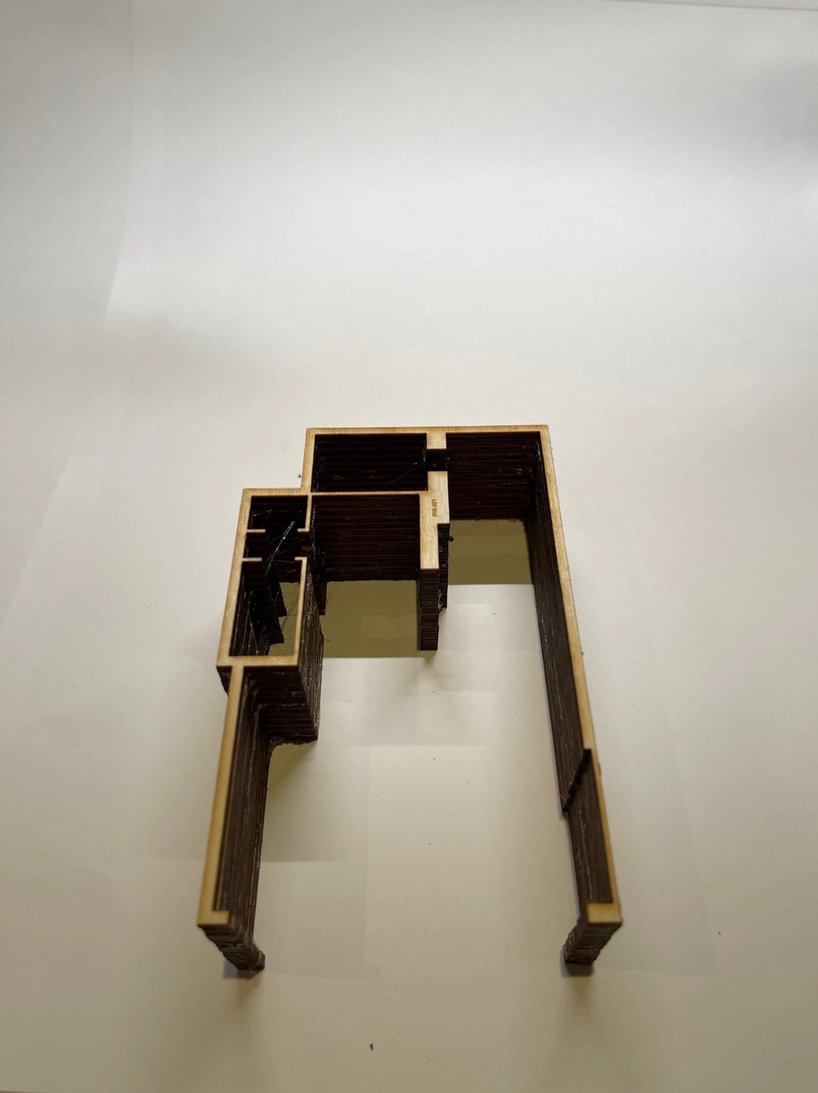 Sketch model: one floor’s wall plan