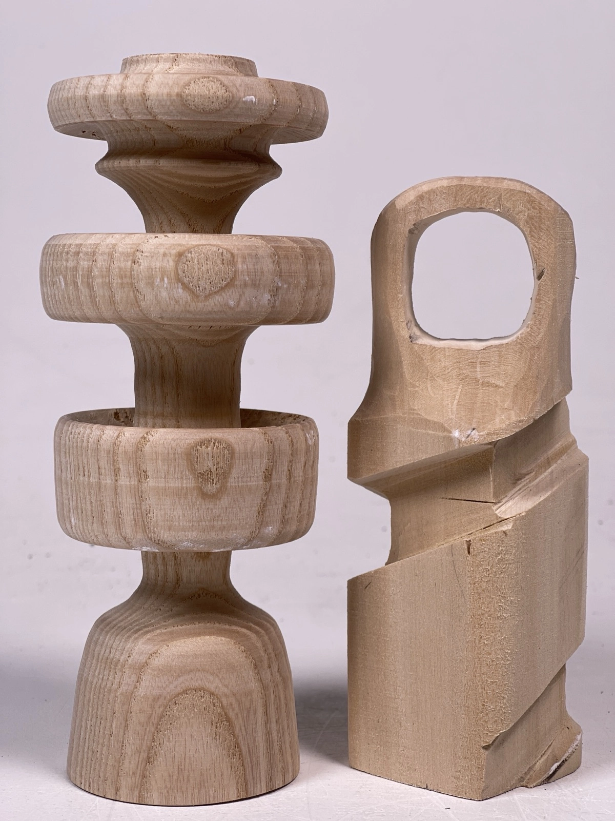 Turned wooden forms from the Walkman’s language